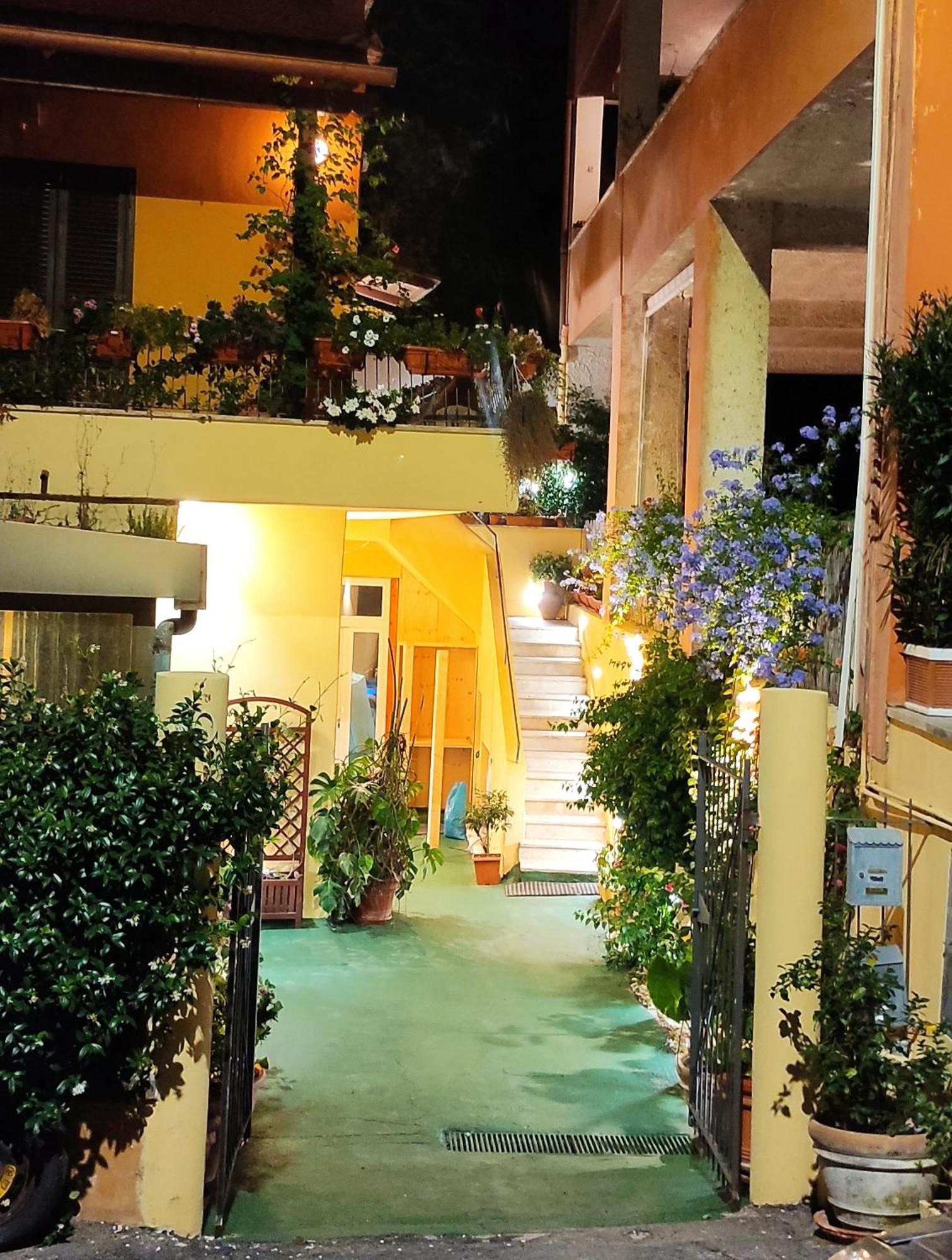 Elisa E Carla House Beautiful Apartments On The Cassia Рим Екстер'єр фото